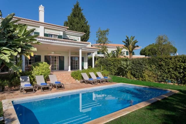 Villa 4 bedrooms