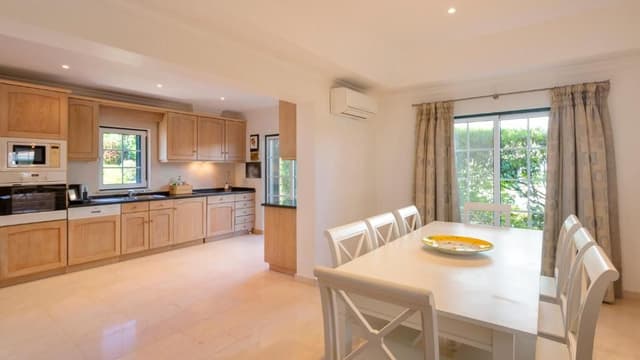 Villa 4 bed Superior