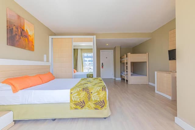Quadruple Room with Bathroom