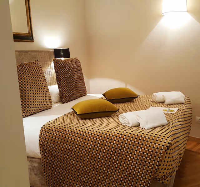 Single Room (Pincio)