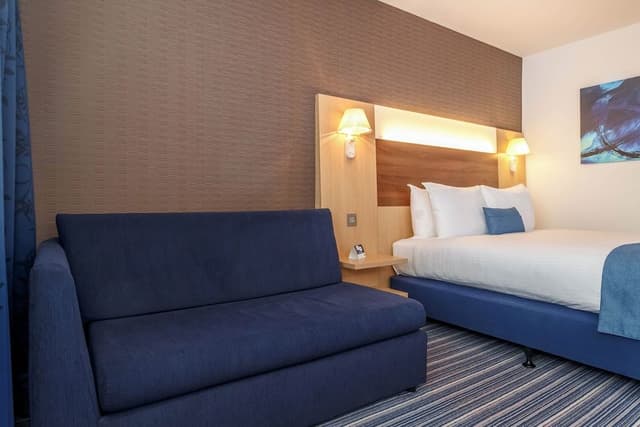 Standard Room, 1 Double Bed with Sofa bed (with Free Hot Breakfast)