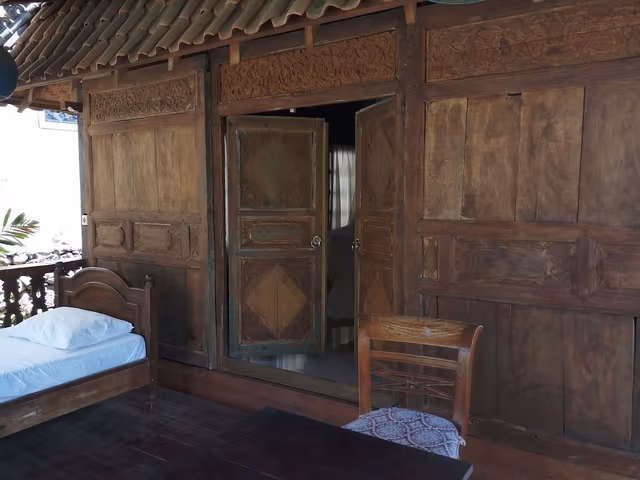 Traditional Cottage