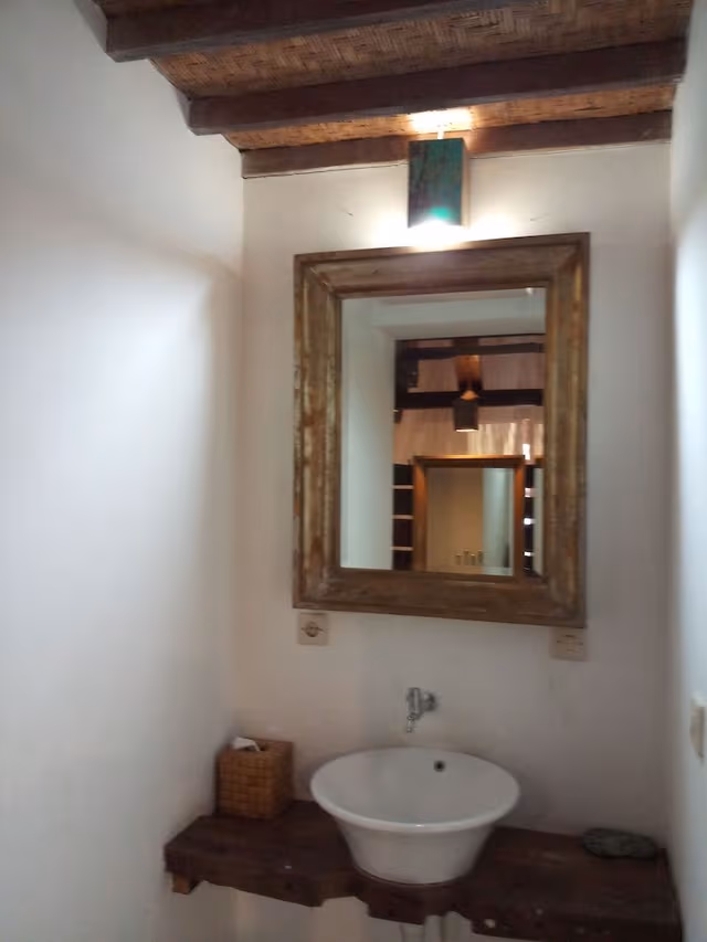 Deluxe Bungalow, Partial Ocean View
