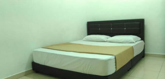 Family Apartment, 3 Bedrooms, 2 Bathrooms