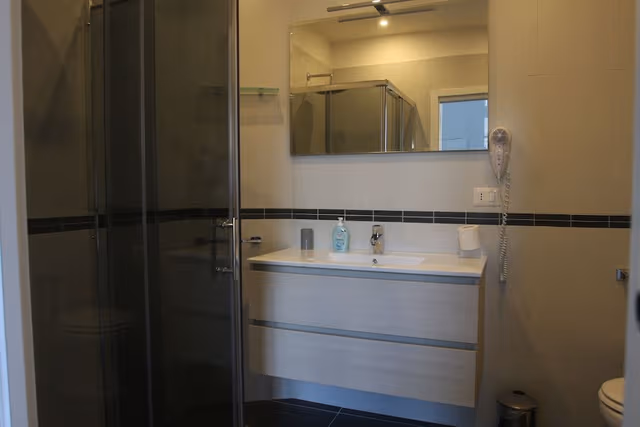 Junior Suite, 1 Double Bed with Sofa bed, Ensuite, Partial Sea View