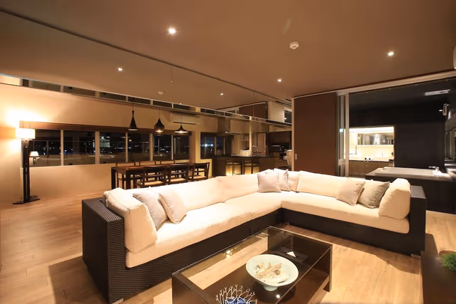 Sky Penthouse, Non Smoking