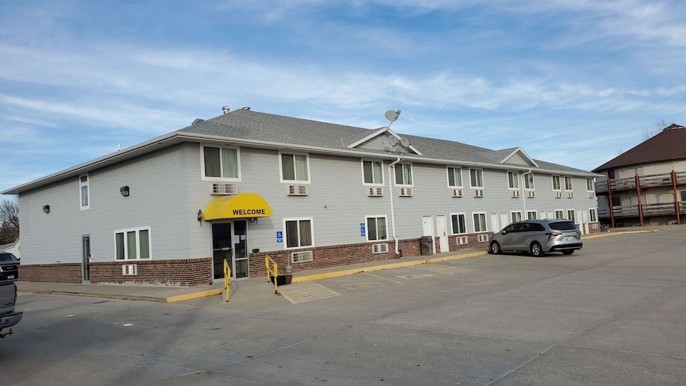 St Paul Inn0