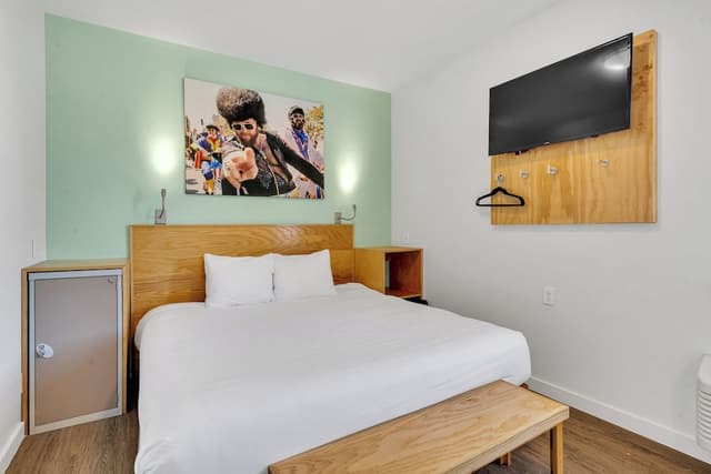 Signature Room, 1 King Bed