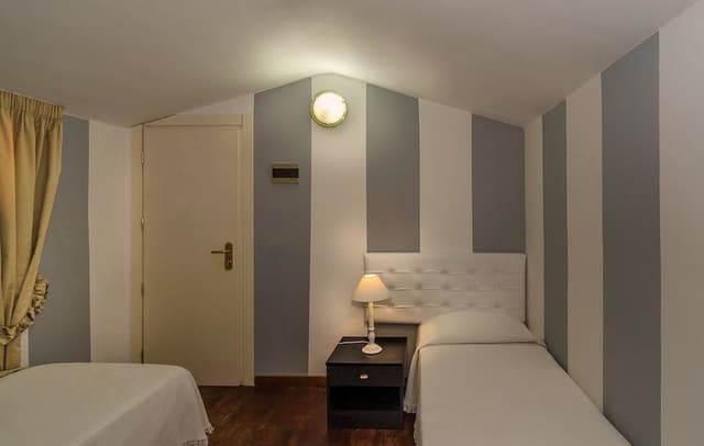 Double Room, Non Smoking, Refrigerator