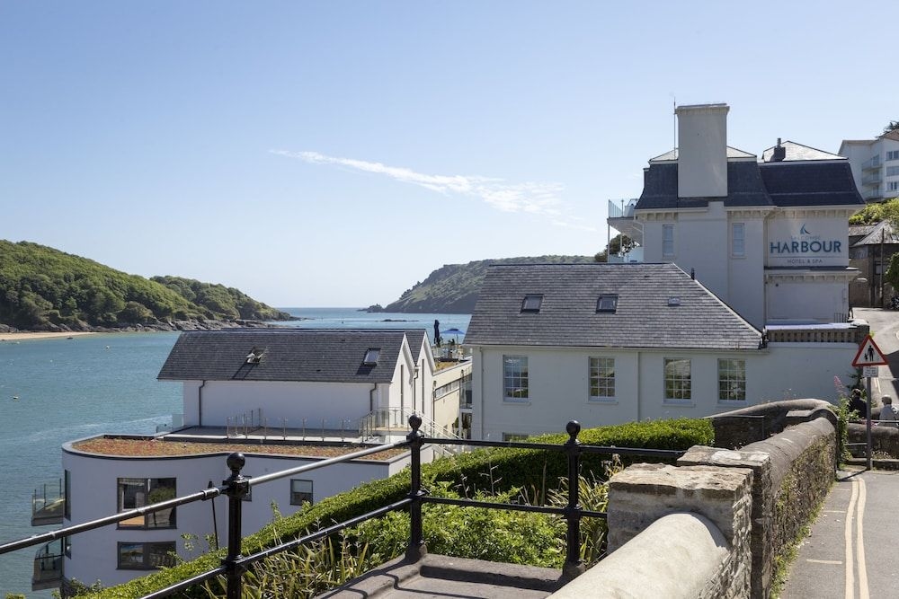 Salcombe Harbour Hotel4