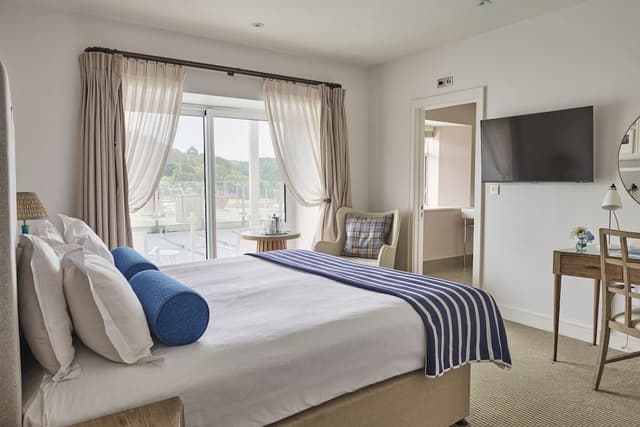 Room, Balcony (Estuary Glimpse)
