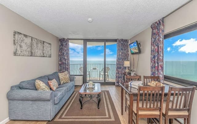 Comfort Condo, 1 Bedroom, Ocean View, Beachfront