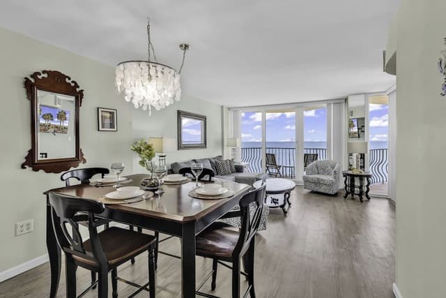 Family Condo, 3 Bedrooms, Balcony, Ocean View