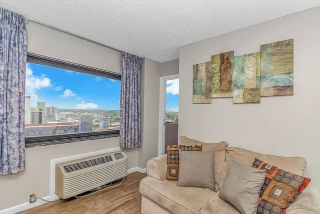 Comfort Condo, 1 Bedroom, Ocean View, Beachfront