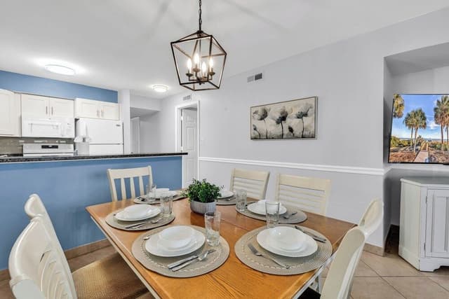 Premium Condo, 3 Bedrooms, Balcony, Ocean View