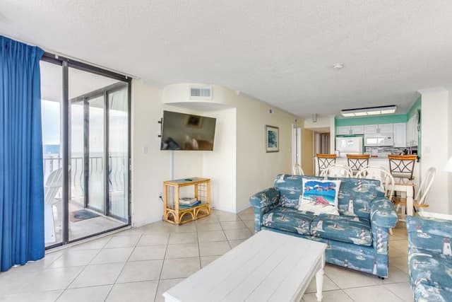 Exclusive Condo, 3 Bedrooms, Balcony, Ocean View