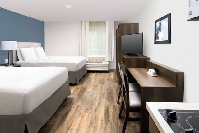 Room, 2 Queen Beds, Accessible, Non Smoking