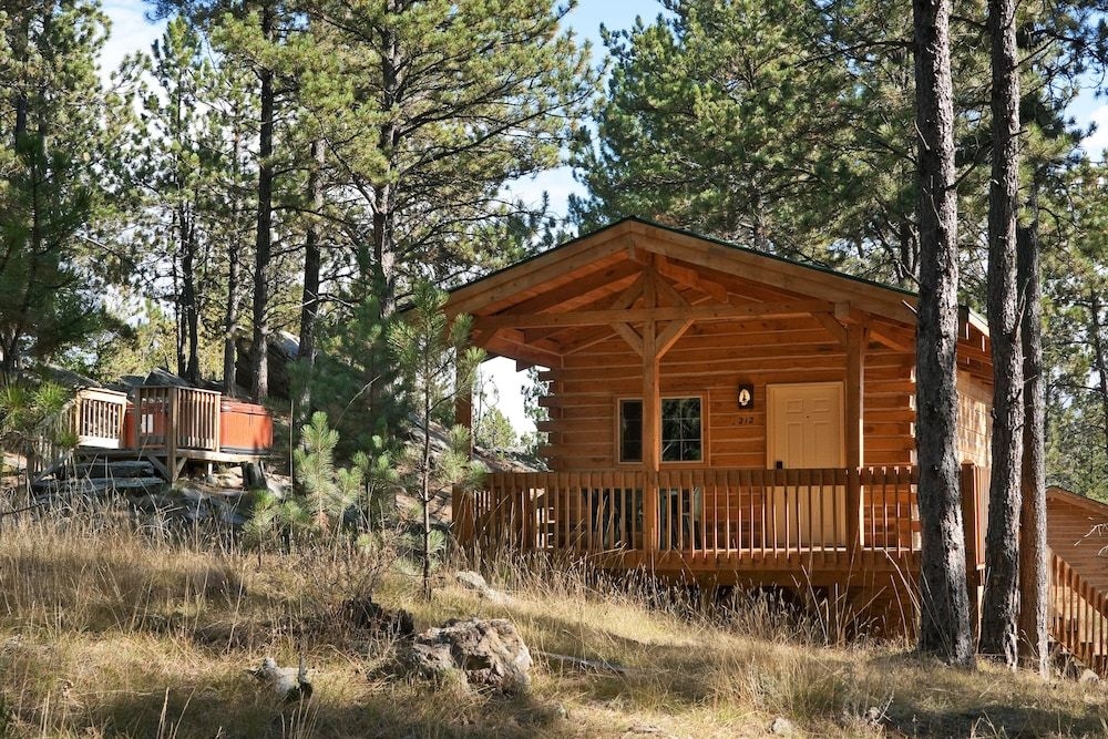 Rock Crest Lodge and Cabins4