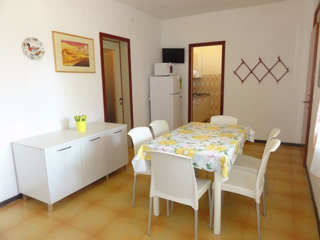 Apartment, 2 Bedrooms (B92561)