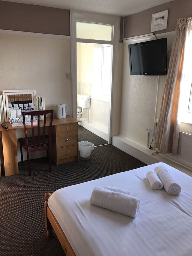 Quadruple Room, Beach View