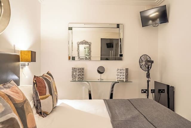 Design Suite, Non Smoking, Balcony (Tuscany)