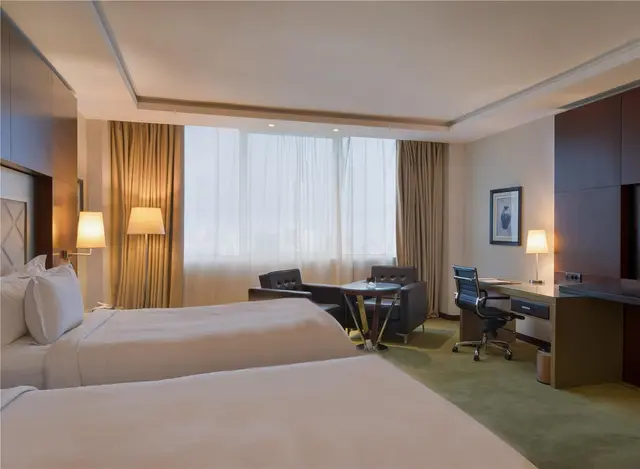 TWIN DELUXE ROOM