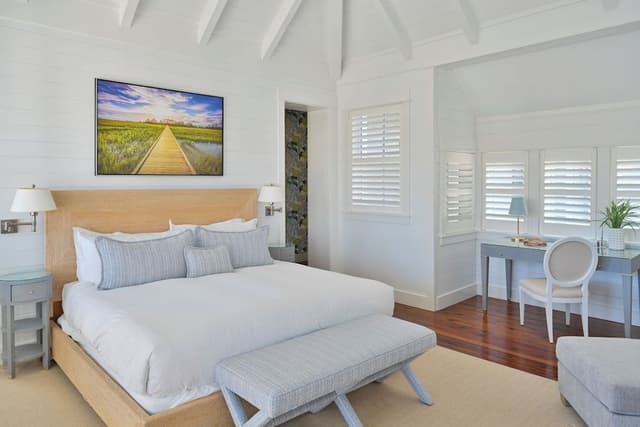 Waterfront 4 Bedroom Wilson Village Home 31