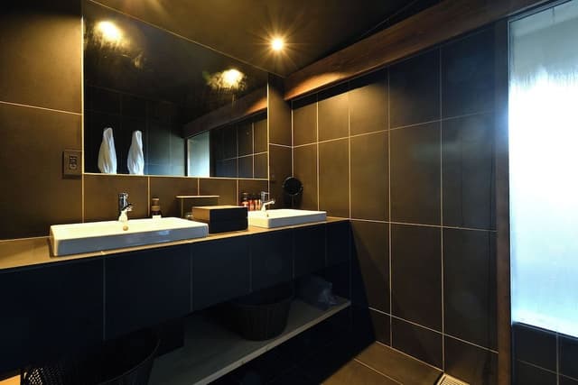 Japanese Style Twin Bed Room with Onsen (No smoking)