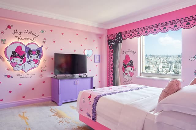 My Melody & Kuromi Family Suite