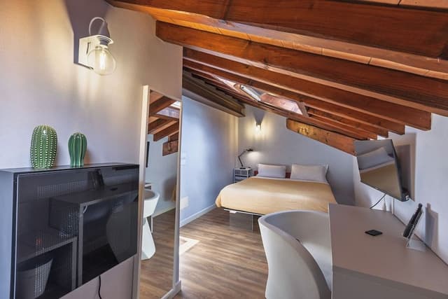 Superior Suite, 2 Bedrooms, City View