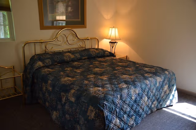 Comfort House, 4 Bedrooms, Lake View