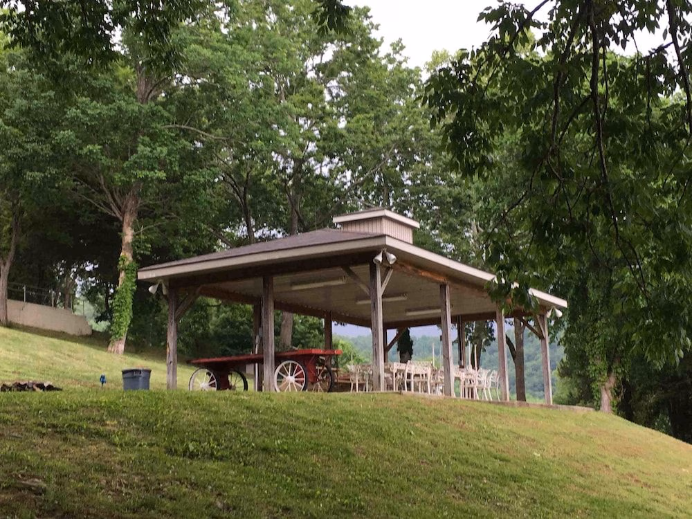 The Retreat at Center Hill Lake3