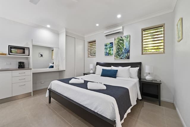 Luxury Villa, 1 King Bed
