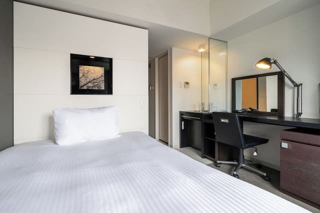 Semi Double Room, Non Smoking