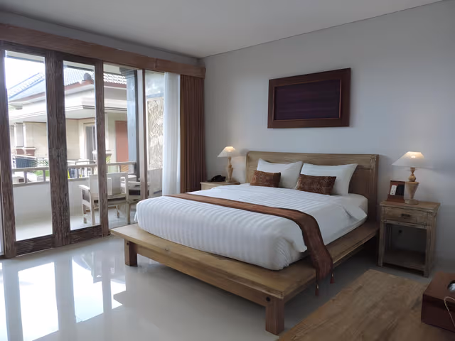 Deluxe Double or Twin Room