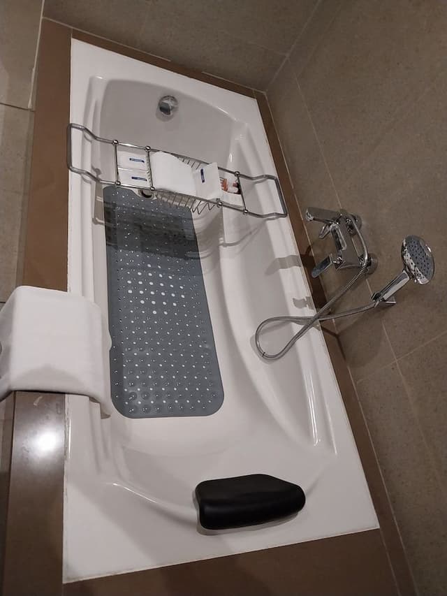 Executive Suite, 1 Double Bed, Bathtub