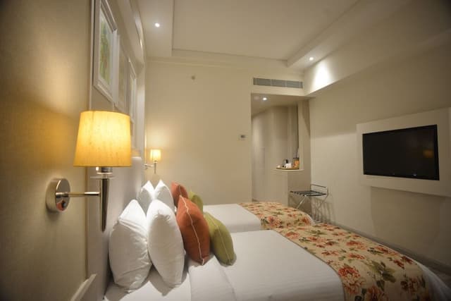 Deluxe Room, 2 Twin Beds