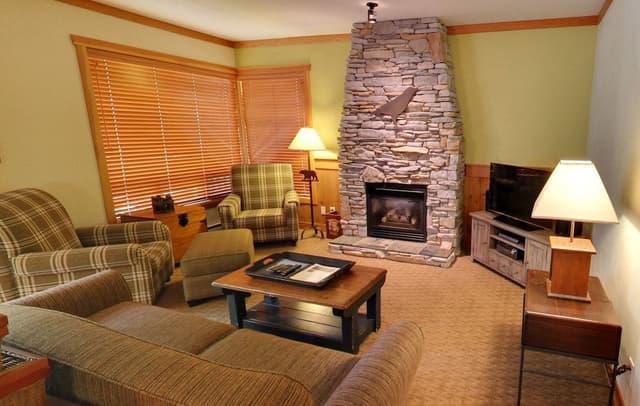 Standard Suite, 2 Bedrooms, Kitchen