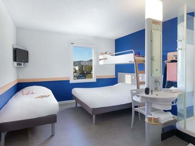 Family Room, 2 Double Beds