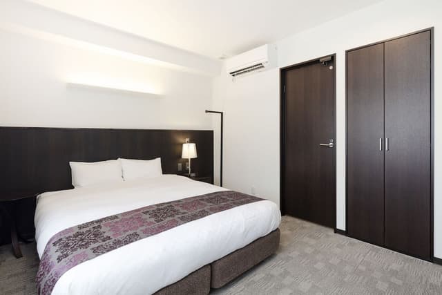 Deluxe Double Room, Non Smoking (with separated bath and toilet)