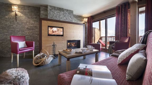 Deluxe Duplex, 3 Bedrooms, Mountain View