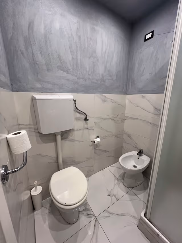 Basic Shared Dormitory, Women only, Shared Bathroom