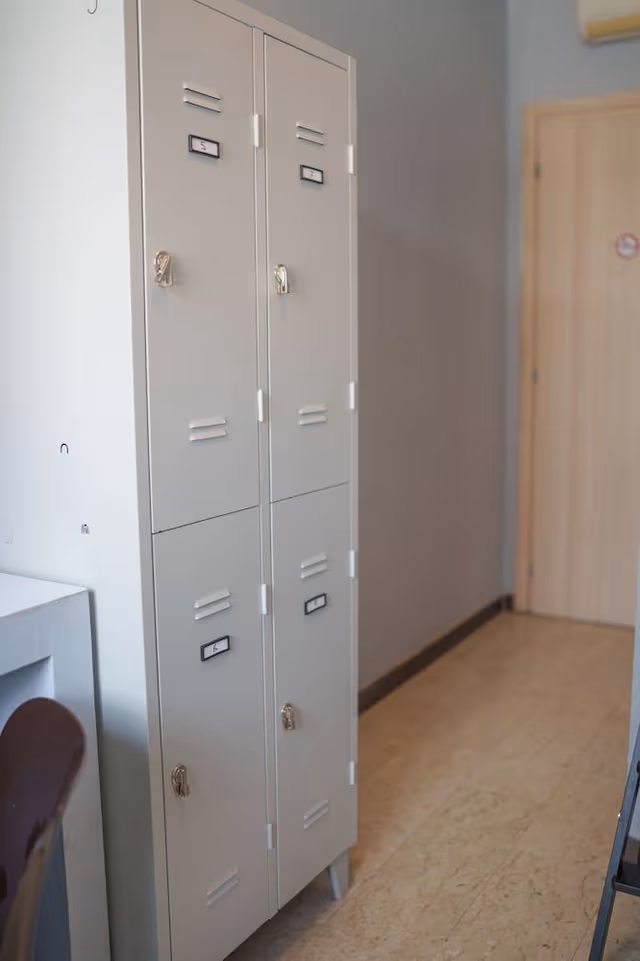 Basic Shared Dormitory, Women only, Shared Bathroom