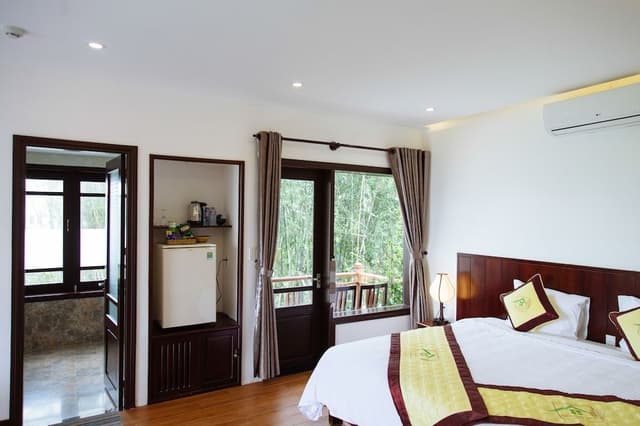 Deluxe Double or Twin Room, Pool View