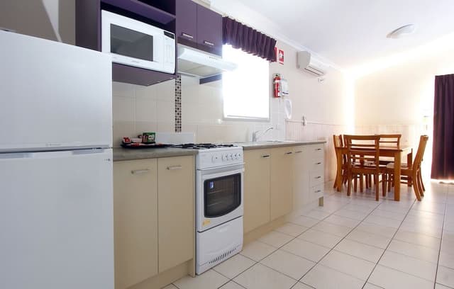 2 Bedroom Deluxe 6 Berth Cabin