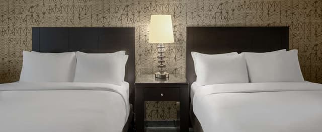 2 DOUBLE BEDS NON-SMOKING