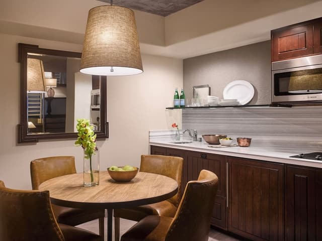 Townhome (Work Live)