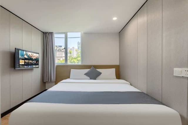 Superior Double Room, City View