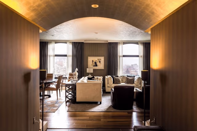 Executive Suite, Multiple Beds