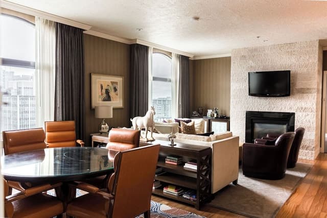 Executive Suite, Multiple Beds